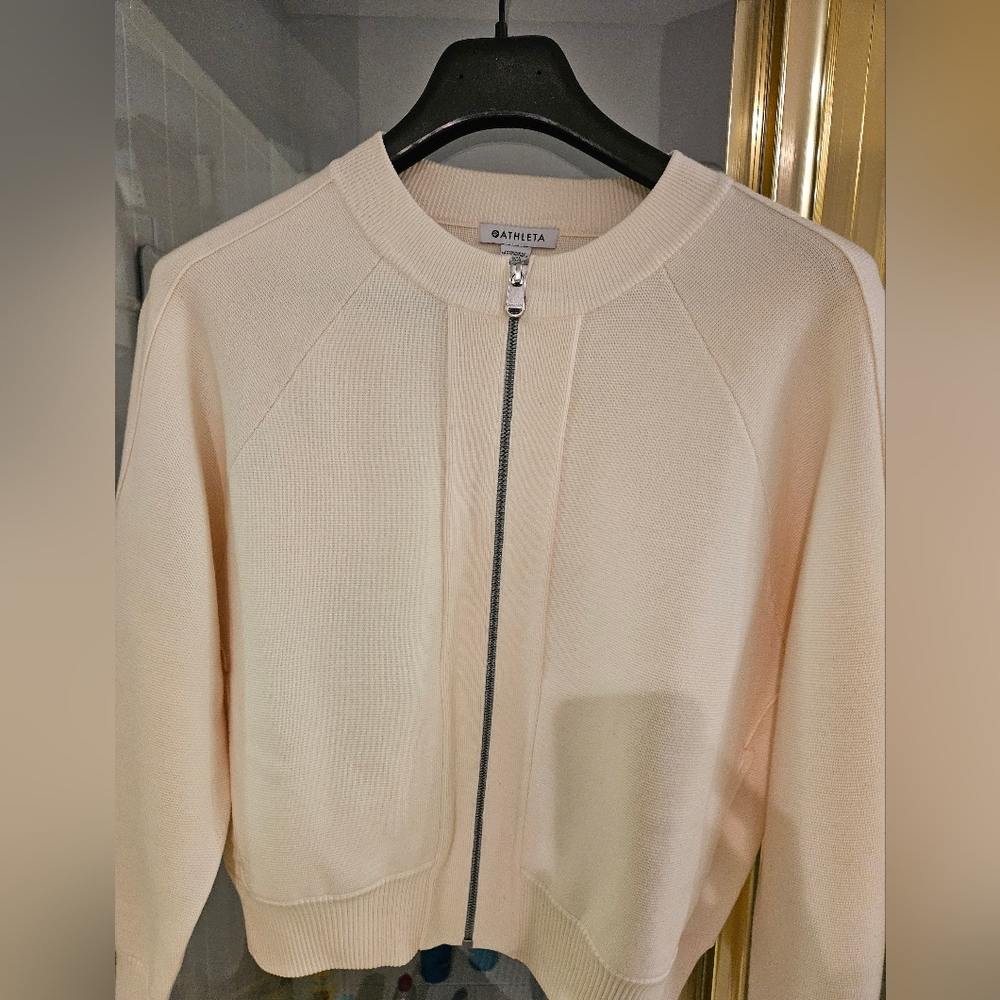 Athleta Sequoia Sweater Medium Cream